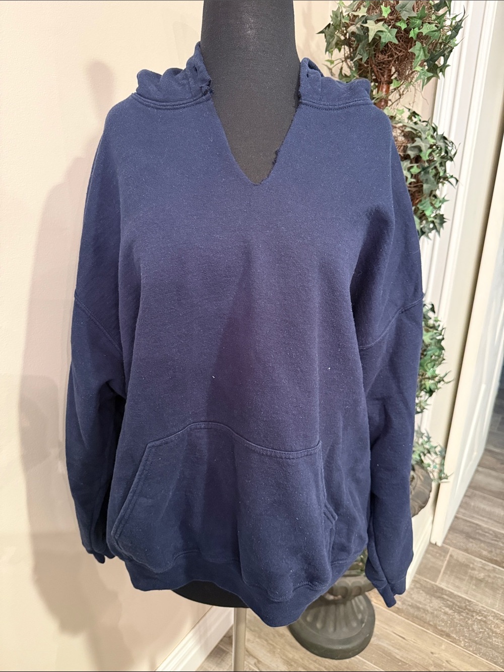 Navy Blue V-Neck Hoodie Sweater size 2XL